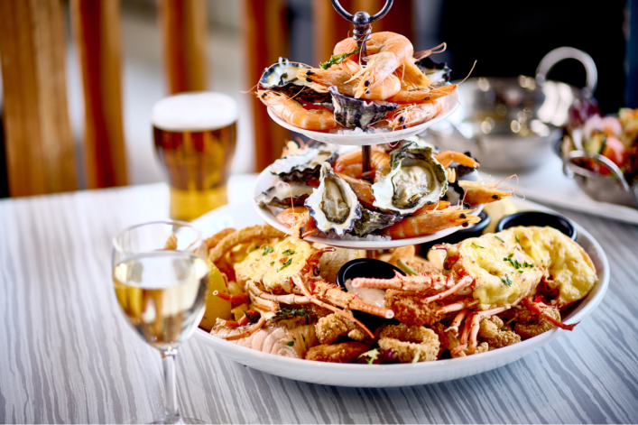 Looking for your family favourite or some fresh local Port Stephens seafood? Plan a visit to Bay Brasserie today.
